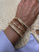 Load image into Gallery viewer, Wave Bangle in Gold