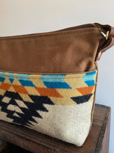 Load image into Gallery viewer, Tofino Crossbody Bag | Sienna
