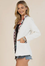 Load image into Gallery viewer, Alice Aztec Contrast Blazer
