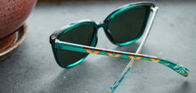 Load image into Gallery viewer, Rylahn Pendleton Sunglasses - Nehalem
