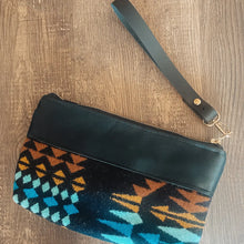 Load image into Gallery viewer, Pendleton Journey Pouch - Helios
