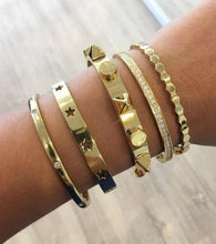 Load image into Gallery viewer, Pyramid Bracelet
